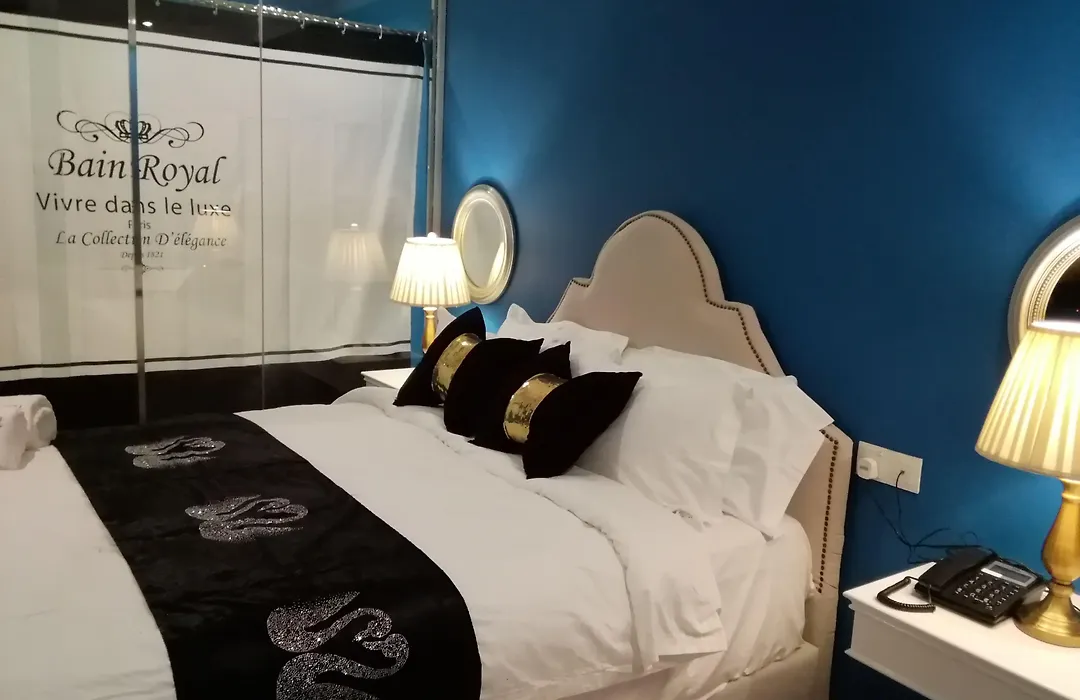 1 Day Car Hotel Station 18-1